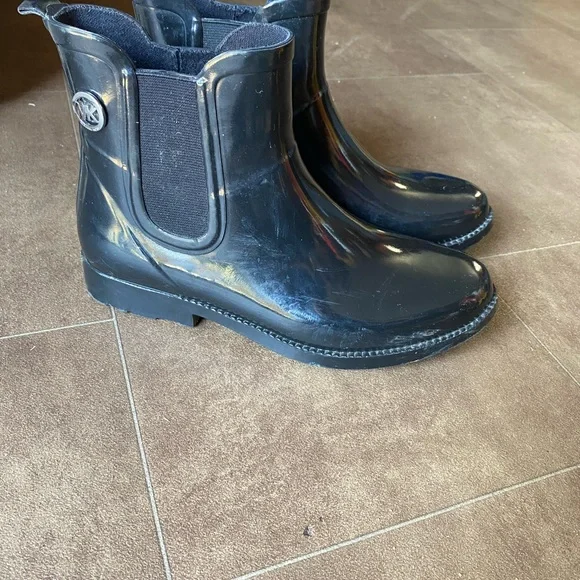 Michael Kors Black Ankle Boots - Picture 3 of 7